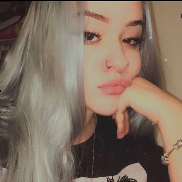 Meet your Posher, Alora - Picture 1 of 1